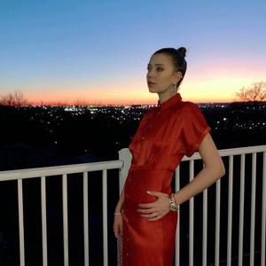 Meet your Posher, Ebru